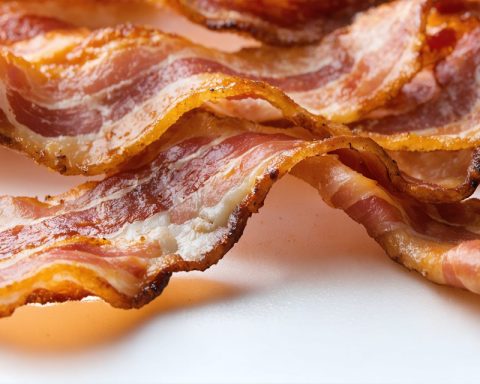Master the Art of Bacon! Discover the Secret to Perfect Crispiness.